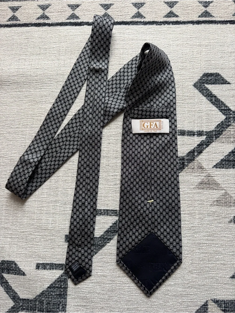 Vintage GFA Made in Italy 100% Silk Tie Navy Gray Geometric Medallion Necktie
